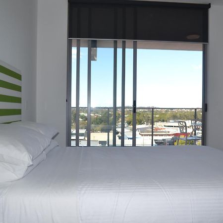 Eastwood Apartments Брисбен Номер фото A room at the hotel