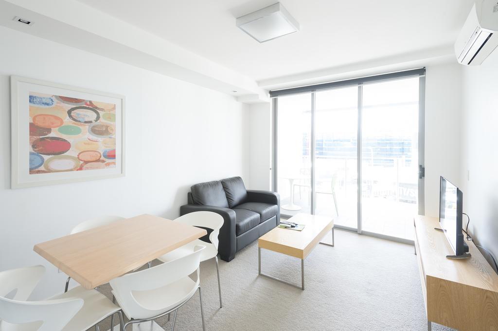 Eastwood Apartments Брисбен Экстерьер фото Living room
