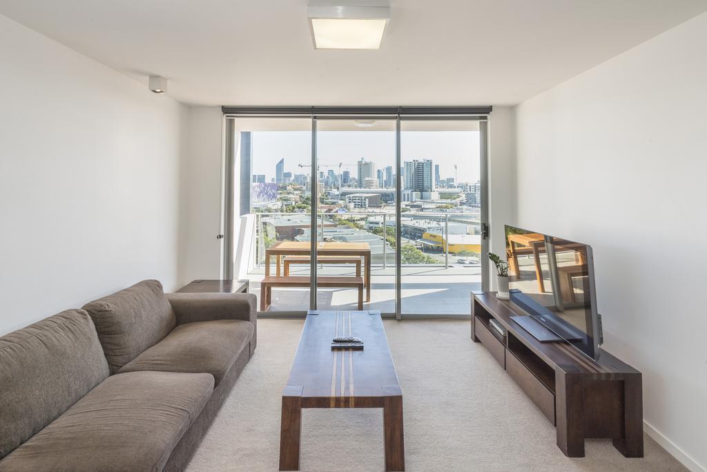 Eastwood Apartments Брисбен Экстерьер фото Living room