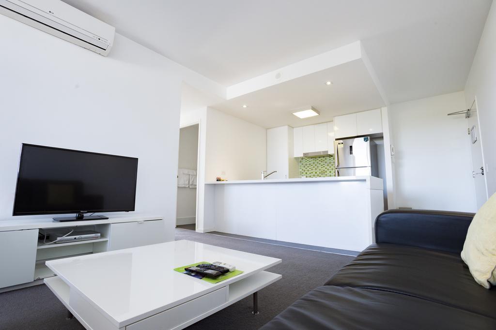 Eastwood Apartments Брисбен Экстерьер фото A typical apartment at the University of New South Wales